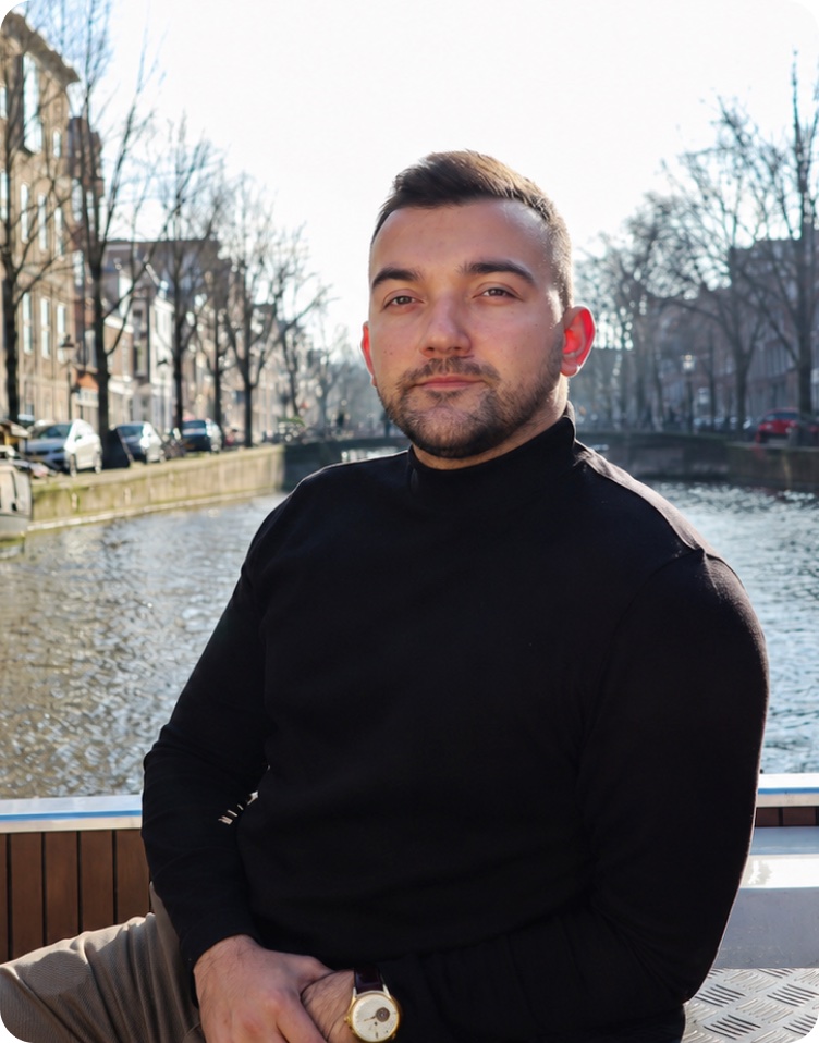 Oskar Gołosz, UX/UI Designer
